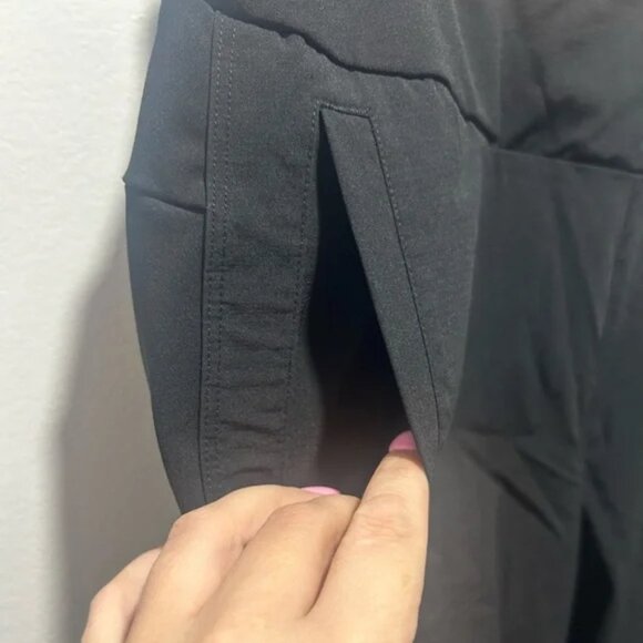 ATHLETIC WORKS size small cargo black pants with lots of pockets - Picture 6 of 8